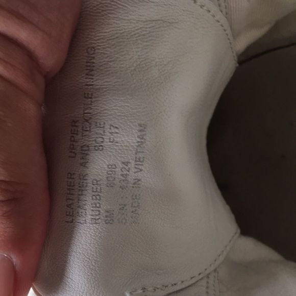 Tory Burch Sport Shoes Women Sz 8 Leather White Straps Sneaker Athletic 0565 - Picture 12 of 13